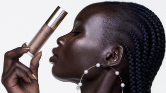 /product/skinfinish-lightstruck-liquid-highlighter